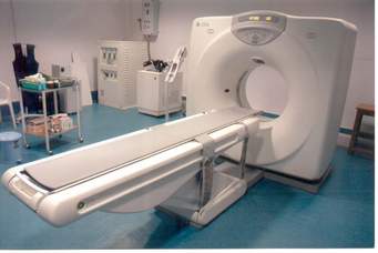 A Medical imaging technologist  is a Collage of health -trained health professional who works with cutting edge technology to produce X-rays, CT (computed tomography) scans, 